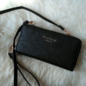 Darcy Marks wristlet wallet clutch